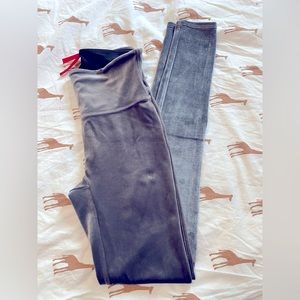 Spanx Velvet Leggings Size S